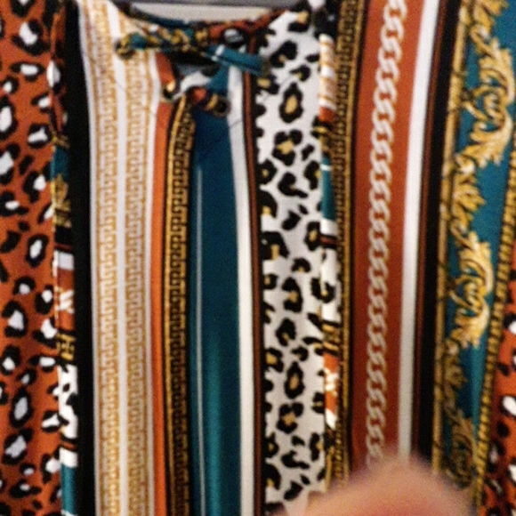 Dress - Picture 2 of 5